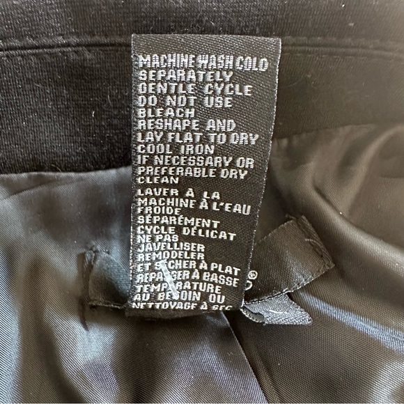 SANDRO Elegant Peplum Hem Blazer - Picture 10 of 10